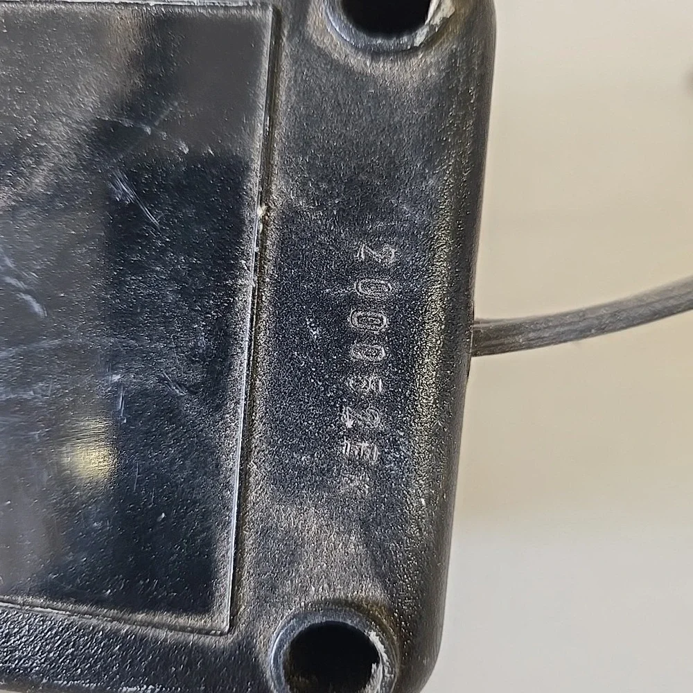 Black‎ and Decker 486910-04 14.4v Charger